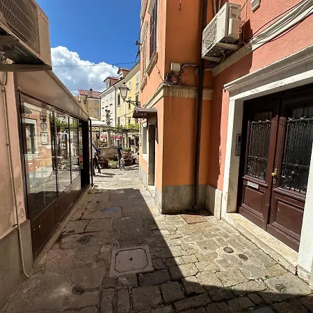 Secret Corner / Skriti Koticek Apartment Piran Exterior photo